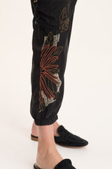 Darri Embroidered Pull-on Soft Twill Jogger