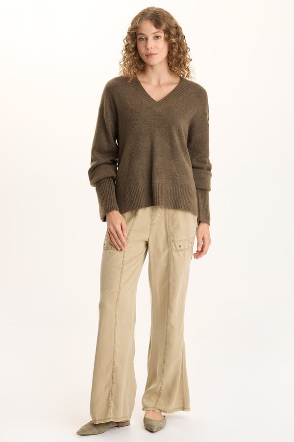 Schyler Soft Twill Wide-Leg Trouser