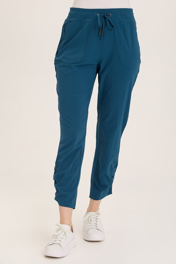 Lyan Active Whisper Stretch Ruched Crop Legging
