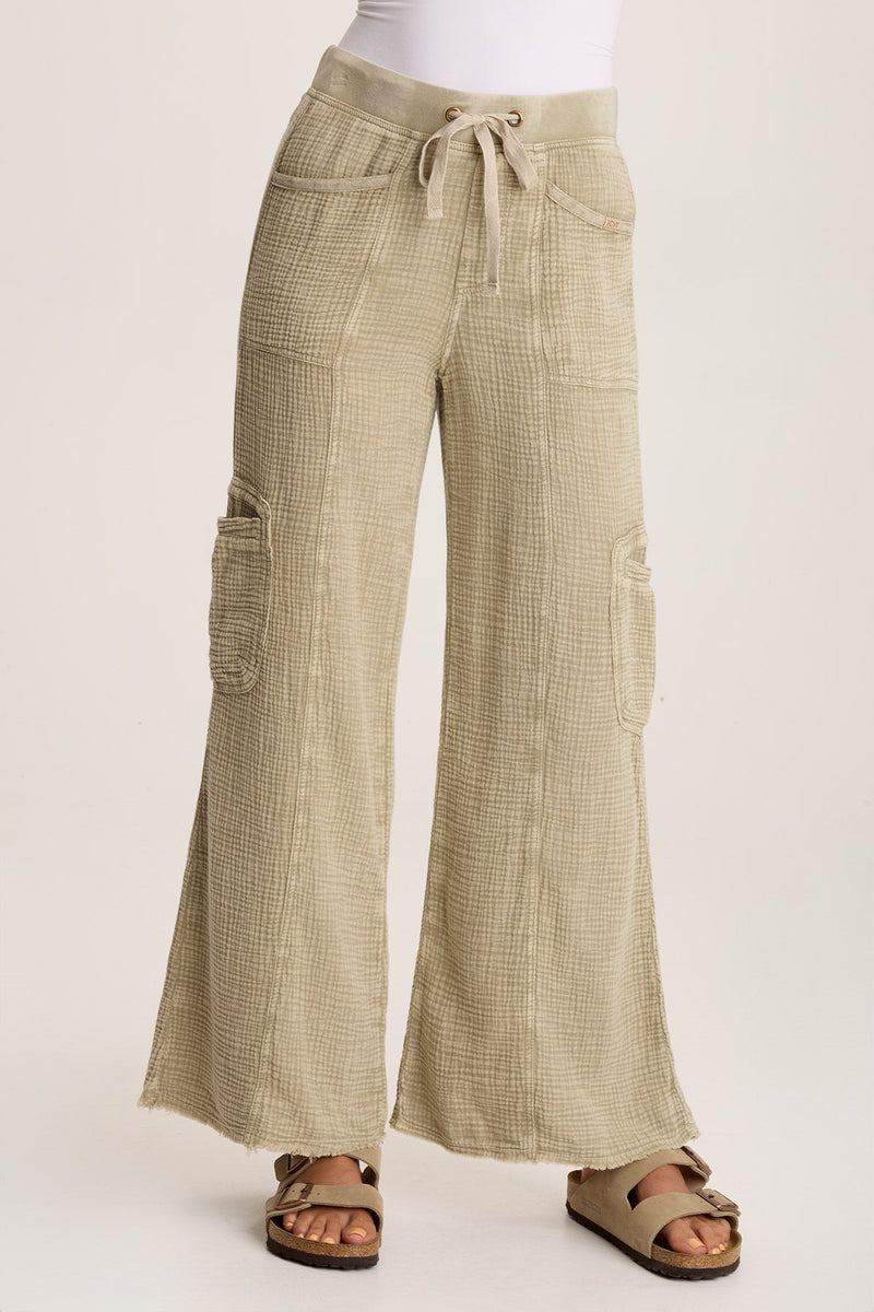 Rizal Gauze Pocket Flare Pant