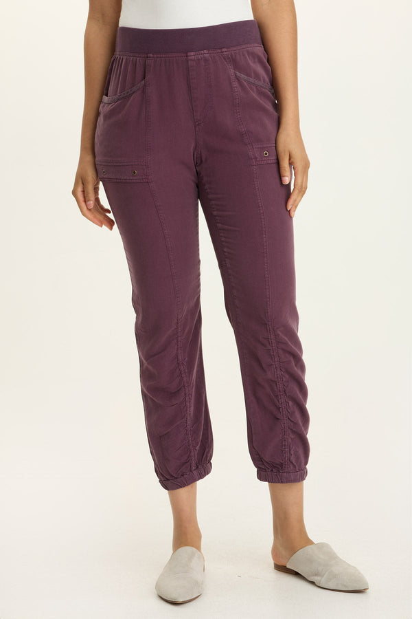 Squire Twill Banded Hem Casual Pant