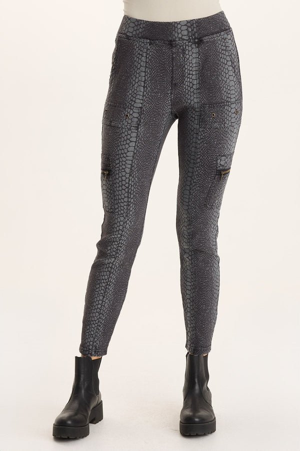 Gamlin Textured Jacquard Elevated Legging