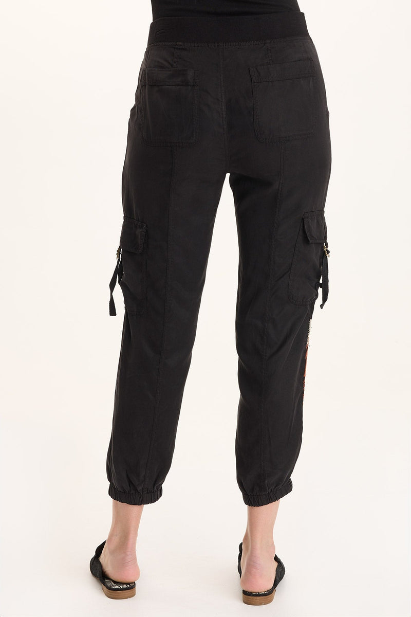 Darri Embroidered Pull-on Soft Twill Jogger