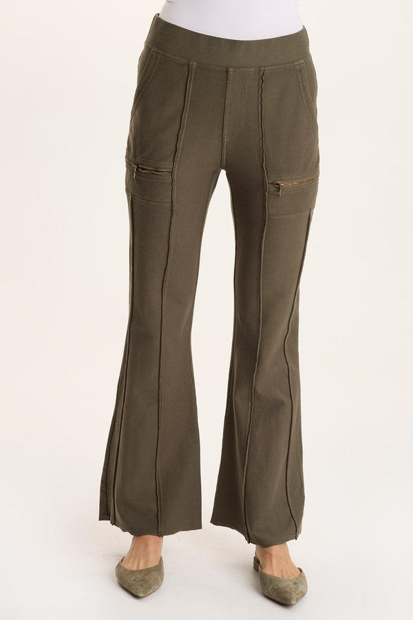 Ninian Twill Knit Zipper Pocket Flared Pant