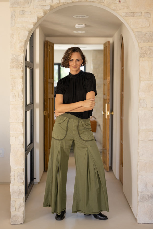 Nevins Soft Volume Wide Leg Drawstring Pant