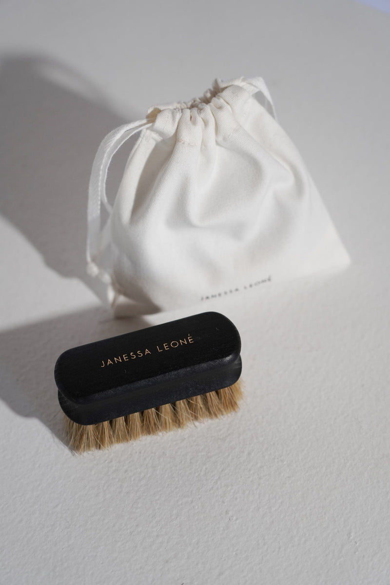 Hat Brush